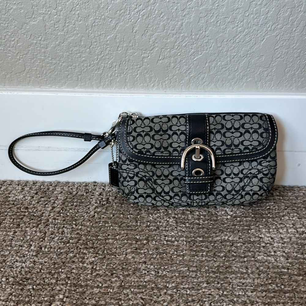 Black Coach 2-pocket Wristlet
